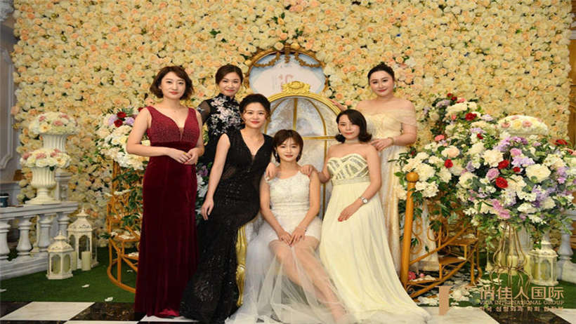 俏佳人金秋十月名媛盛典