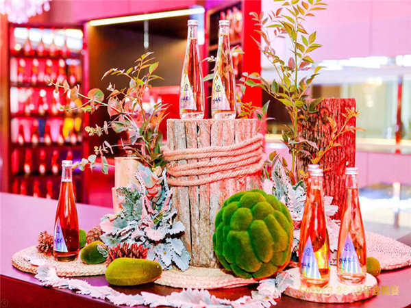 企業(yè)酒會活動中需要注意的關(guān)鍵問題：如何確?；顒拥某晒εc高效？