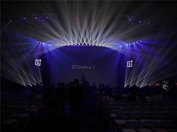 新聞發(fā)布會(huì)策劃該如何做?請(qǐng)聽深圳時(shí)光在線詳解!