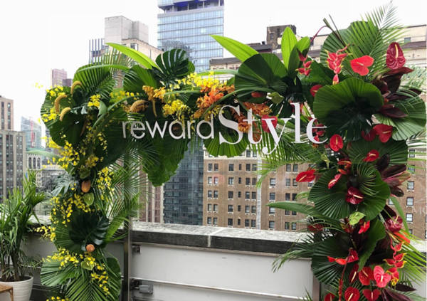 熱帶花卉拱門(mén)