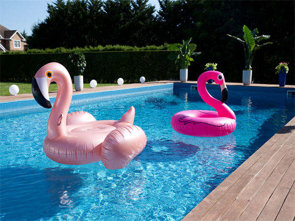 如何策劃一場完美的&ldquo;Instagram-Worthy&rdquo;泳池派對？