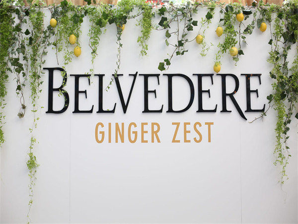 加一點(diǎn)水果