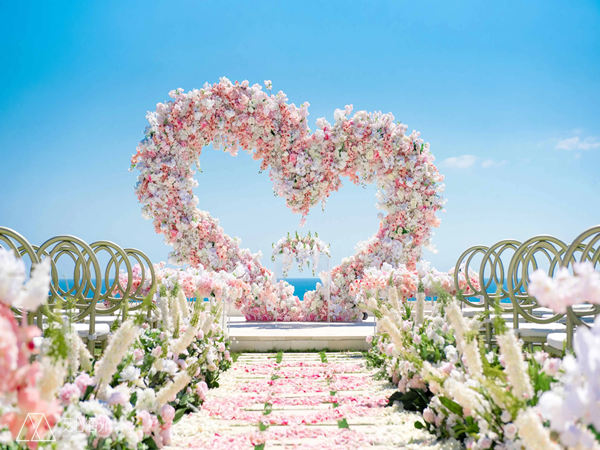 深圳時(shí)光在線專注提供：婚禮策劃服務(wù)