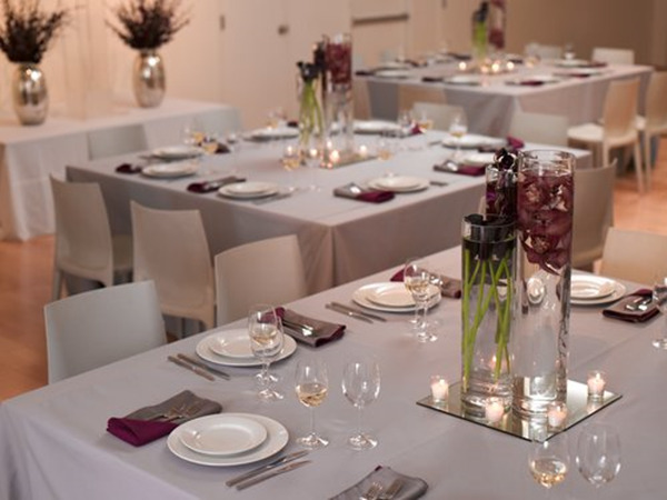 如何成功策劃一場高端的酒會活動?