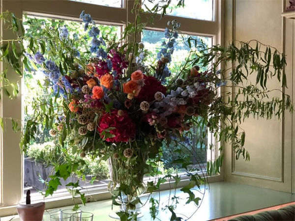 打造企業(yè)高端品牌形象，周年慶策劃攻略需知