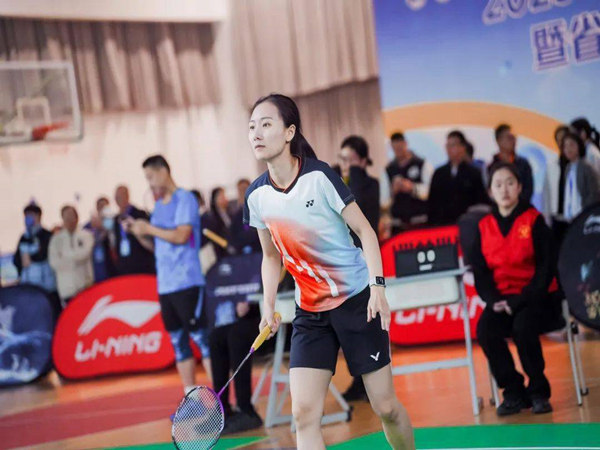 羽毛球比賽活動(dòng)策劃，全民熱血大賽!