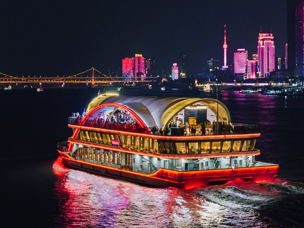 打造深圳游輪會(huì)議晚會(huì)的完美盛宴：活動(dòng)策劃與布置指南