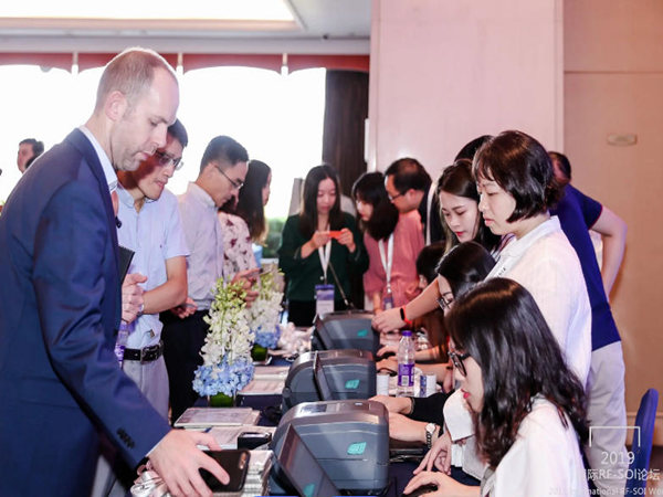 深圳企業(yè)活動策劃中的簽到方式：多樣化選擇引領(lǐng)現(xiàn)場體驗