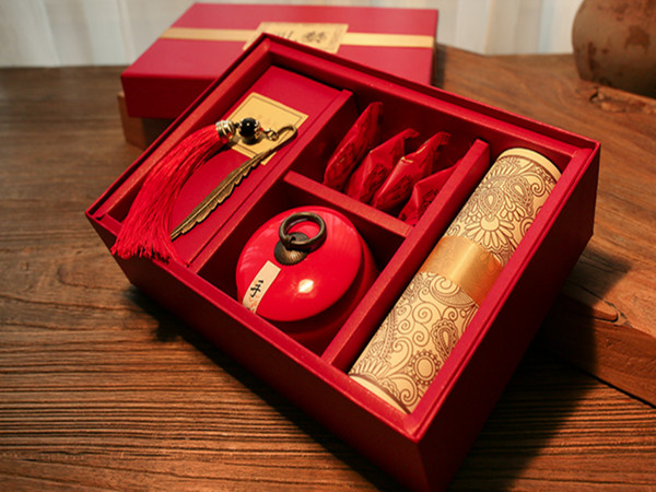 年會策劃必備：如何選擇創(chuàng)意員工伴手禮與禮品袋?